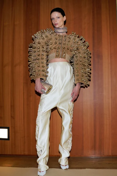 Look 8